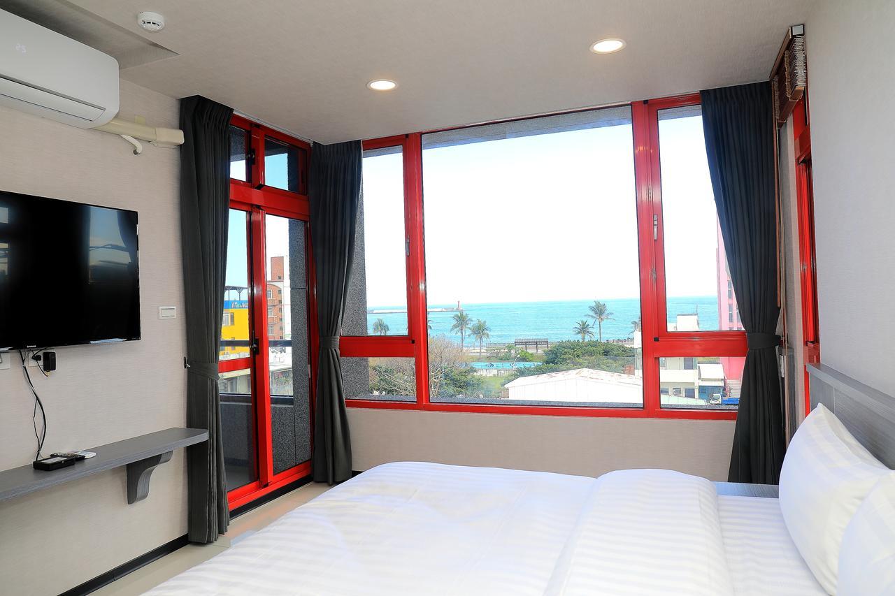 花蓮亮君經典民宿1館加2館民宿-東大門夜市-電梯包棟bright King Homestay Hualien Exterior foto